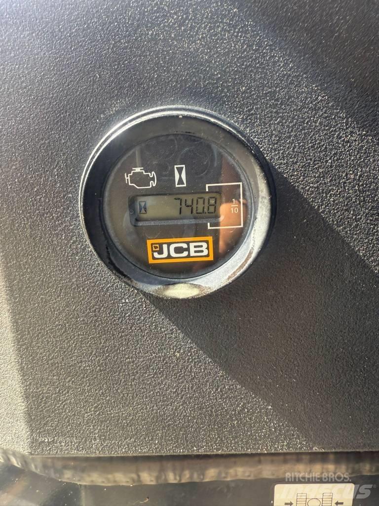 JCB 16 C-1, 740h Mini bageri <7t