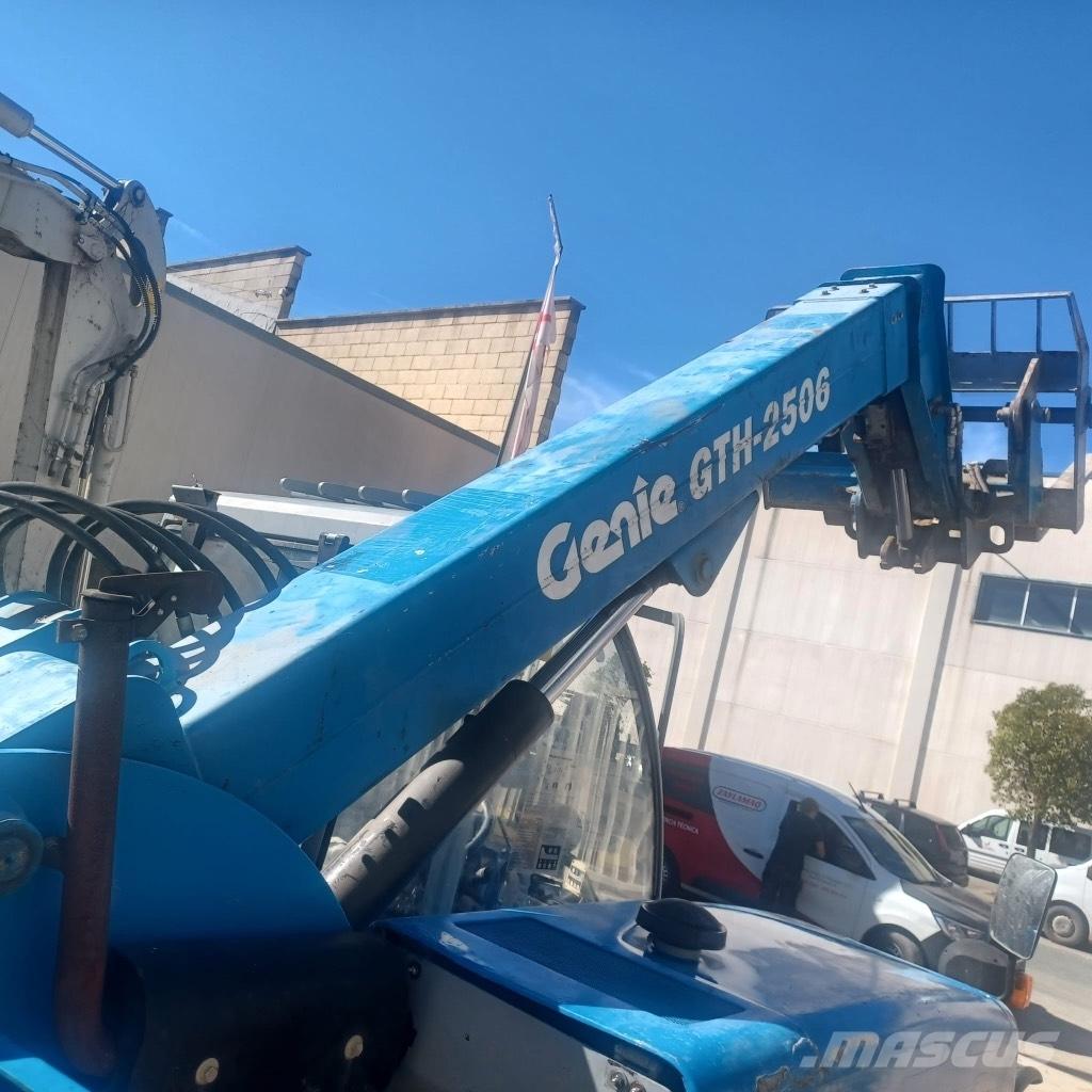 Genie GTH 2506 Teleskopski viličari