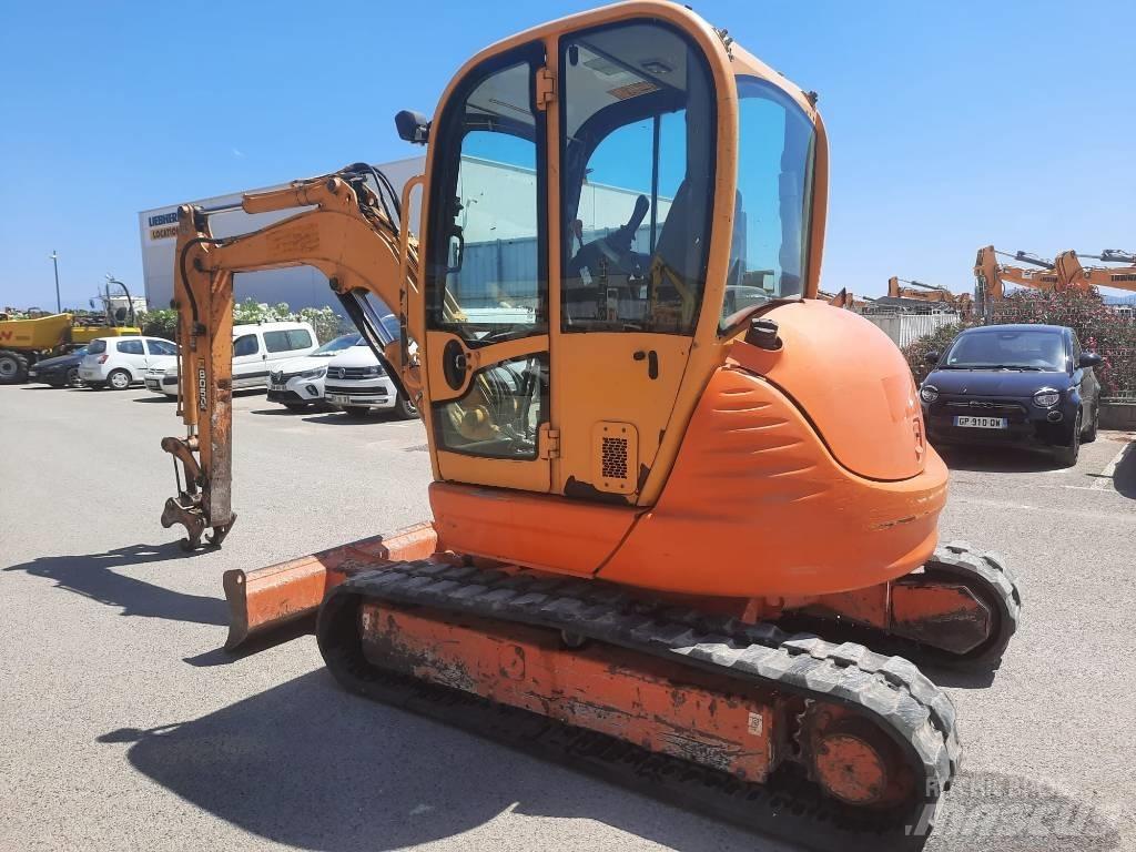 JCB 8050 RTS Mini bageri <7t