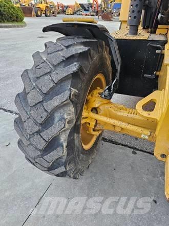 CAT 428F2 Utovarni rovokopači