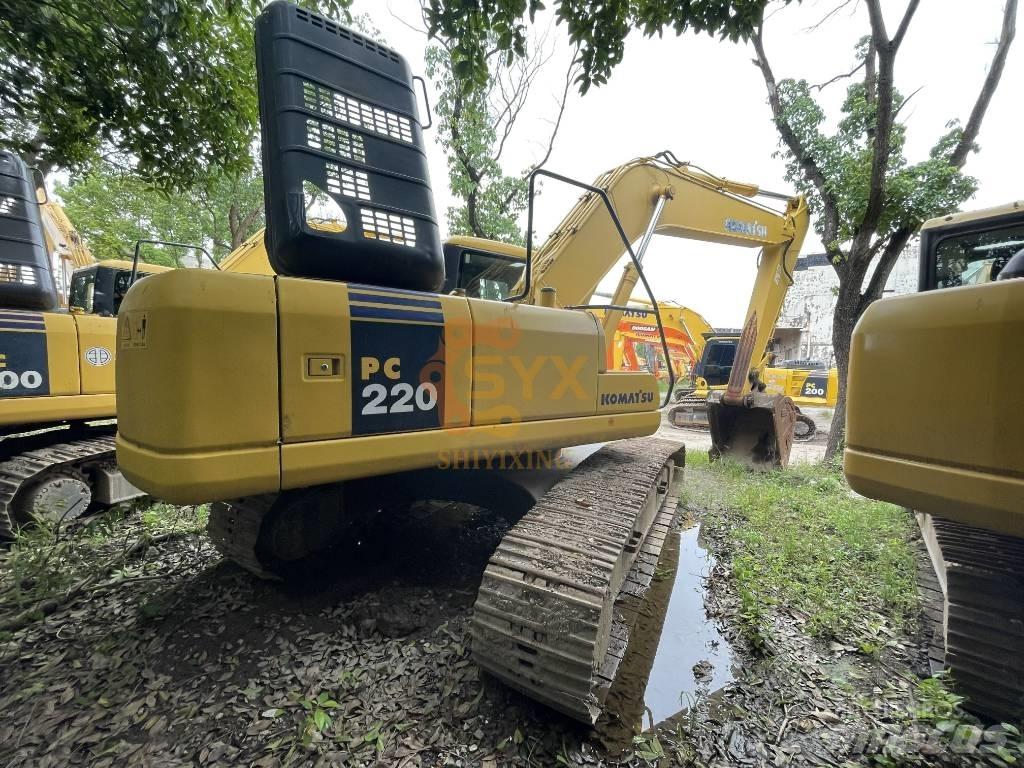 Komatsu PC 220-7 Bageri gusjeničari