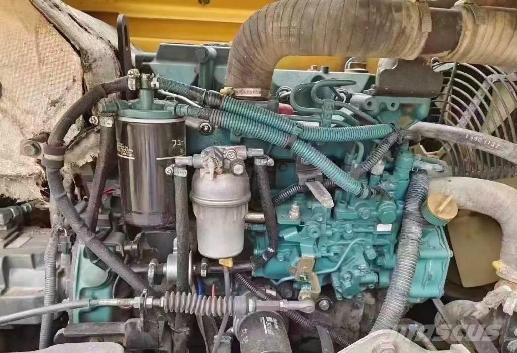 Volvo EC 80 D Bageri gusjeničari