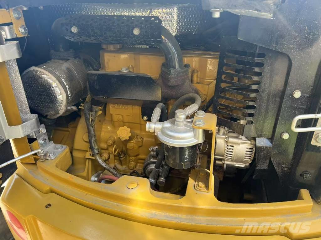 CAT 304 C CR Mini bageri <7t
