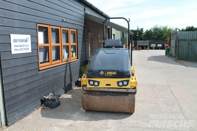 Bomag BW 120 AD-5 Valjci sa dvojnim bubnjem