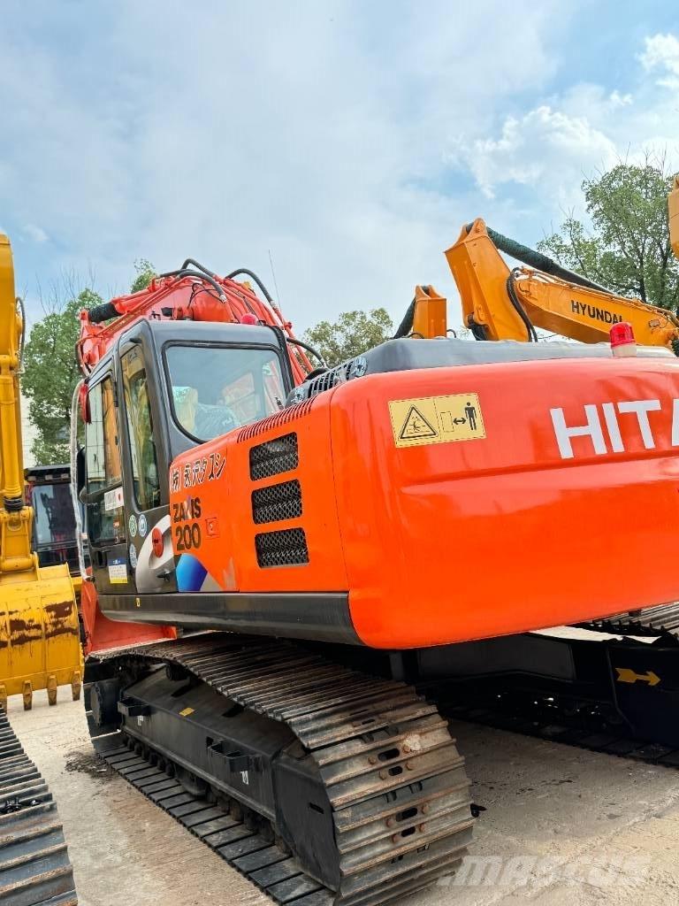 Hitachi ZX 200 Bageri gusjeničari