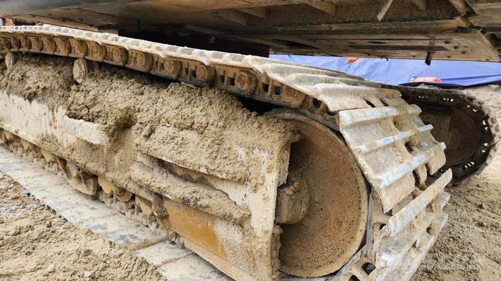 Hyundai HX 220 Bageri gusjeničari
