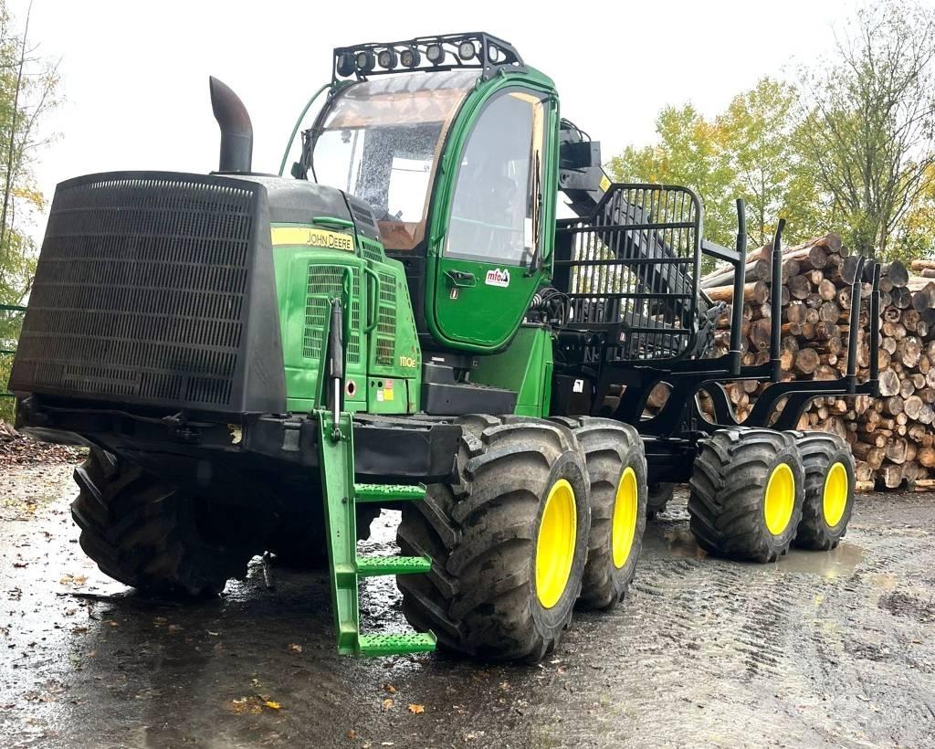 John Deere 1110 E Forvarderi