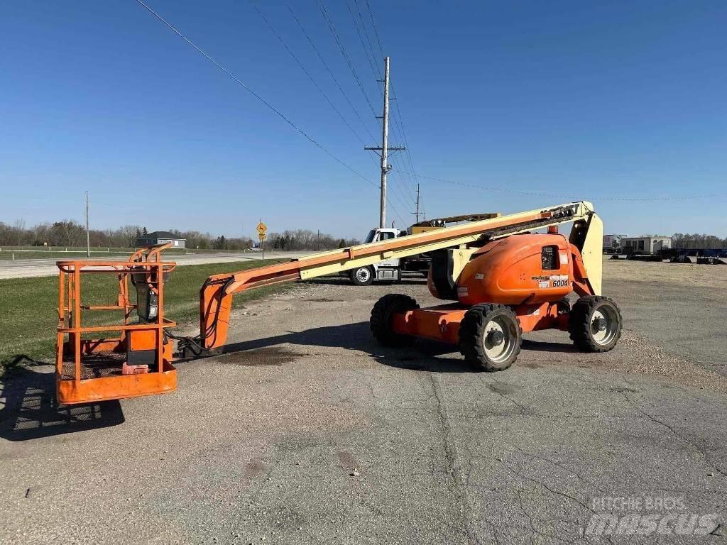 JLG 600A Zglobne podizne platforme