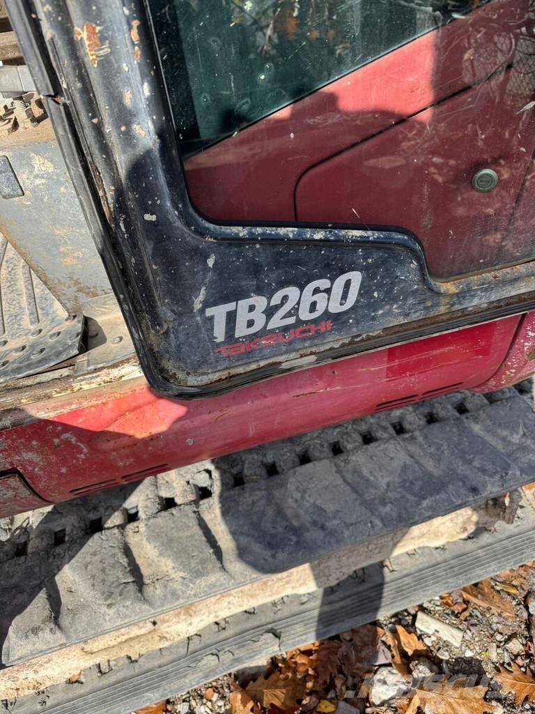 Takeuchi TB260 Mini bageri <7t