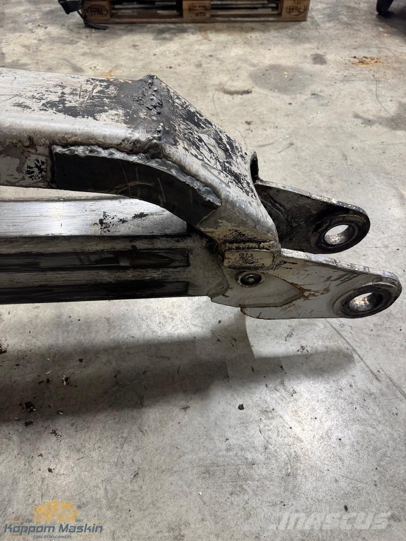 Komatsu 105F Kranovi za stabla