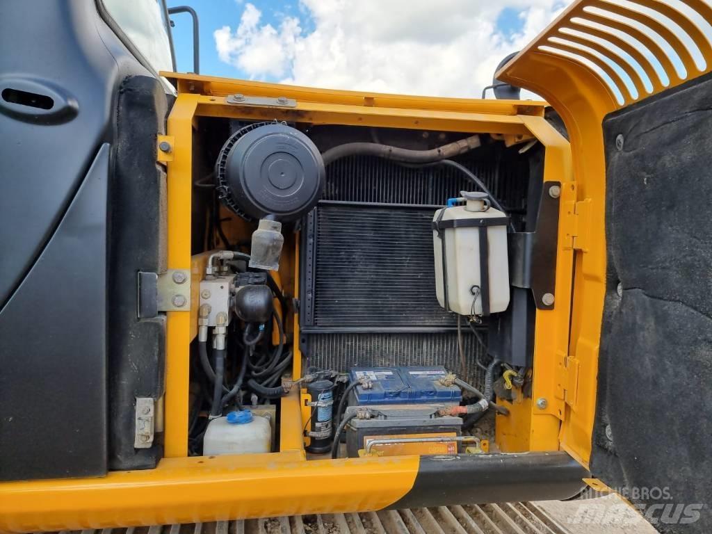 JCB JS 130 LC Bageri gusjeničari