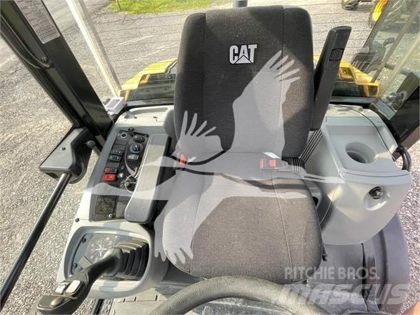 CAT 906M Utovarivači na kotačima