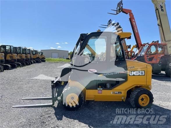 JCB 35 Teleskopski viličari