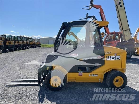 JCB 35 Teleskopski viličari