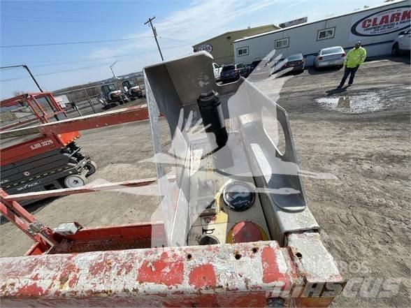 SkyJack SJ3219 Škaraste platforme