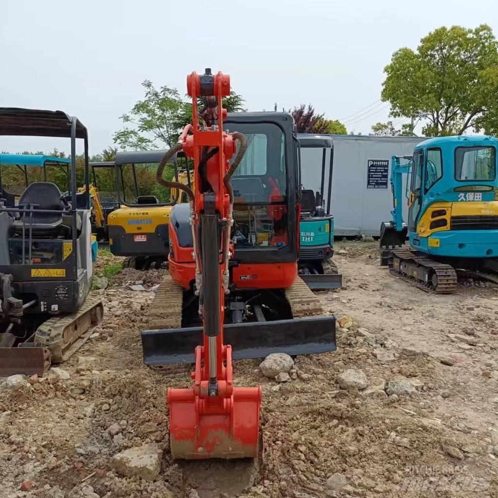 Kubota U 35 Mini bageri <7t