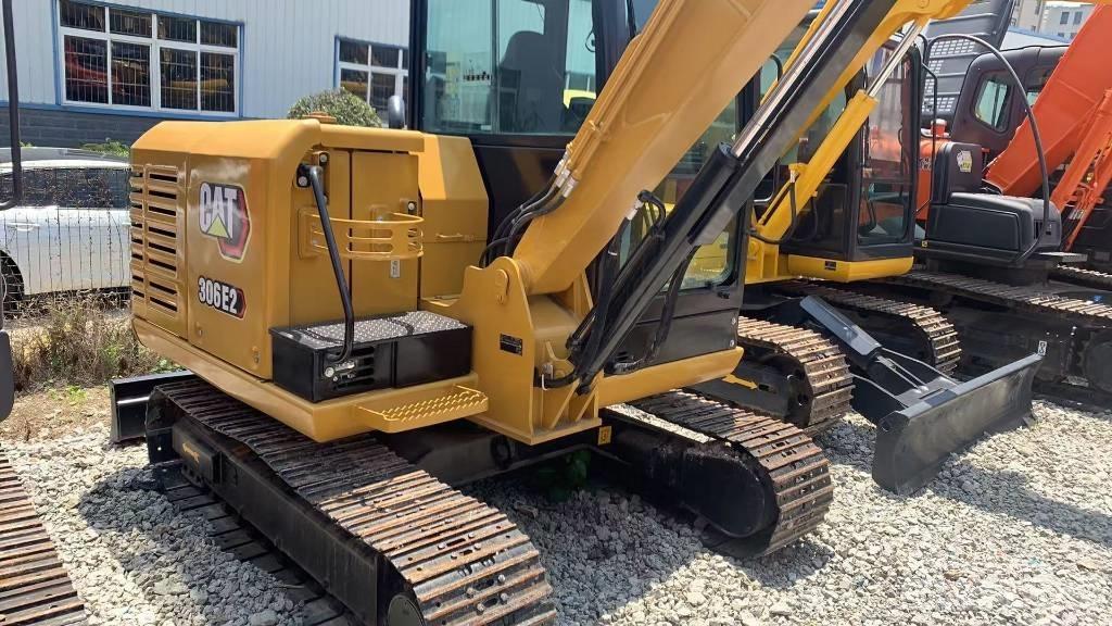 CAT 306 Bageri gusjeničari
