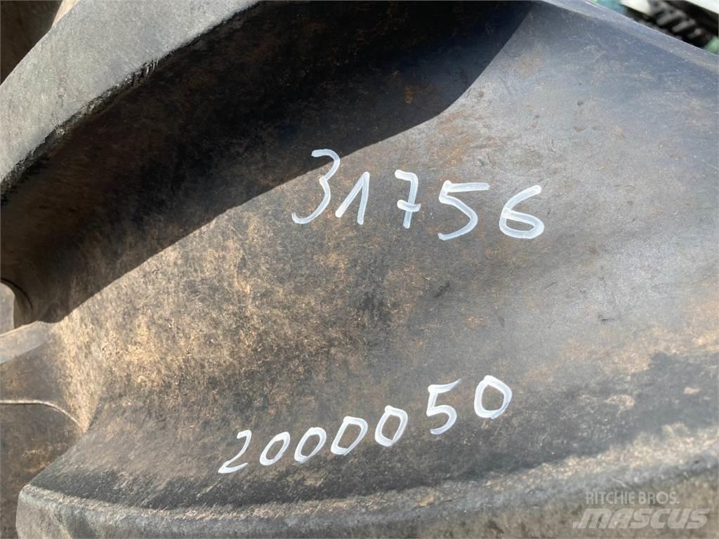 Michelin 600/65R28 Gume, kotači i naplatci