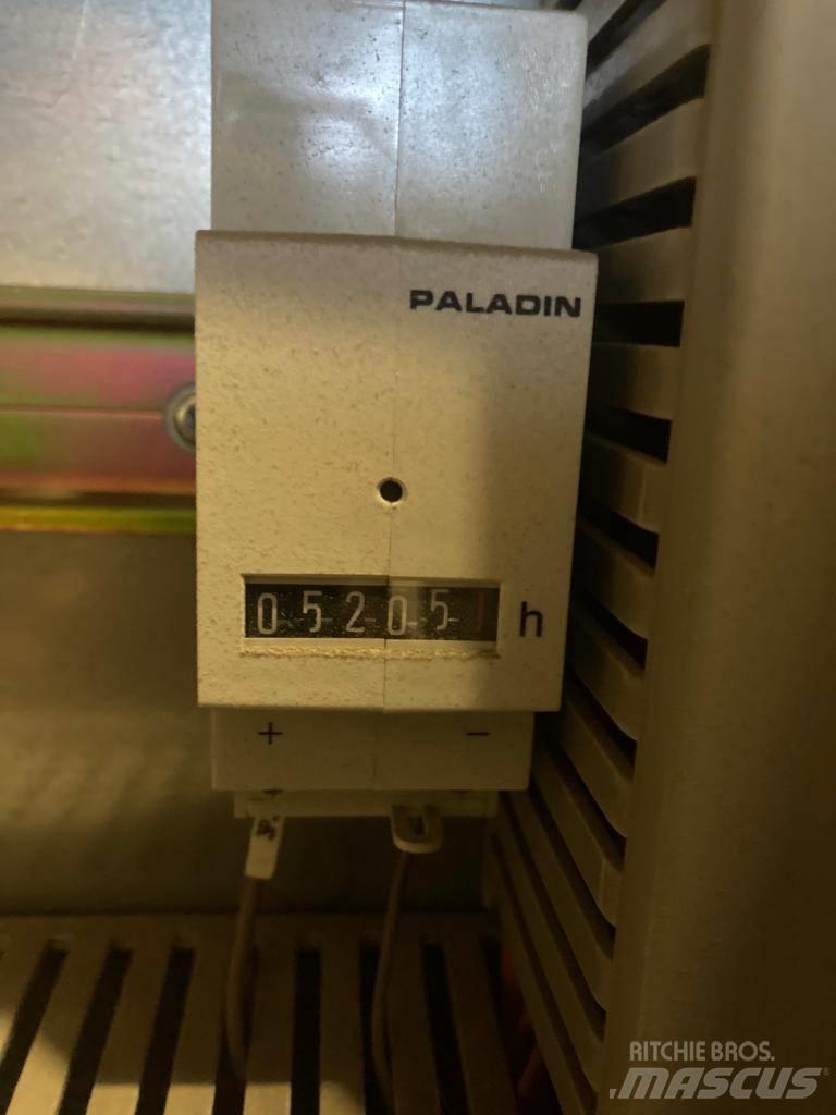  KVM 62/62 Strojevi za betonsku galanteriju