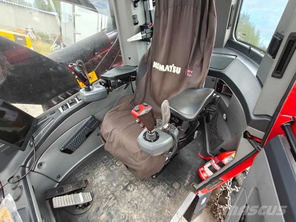 Komatsu 901 Harversteri