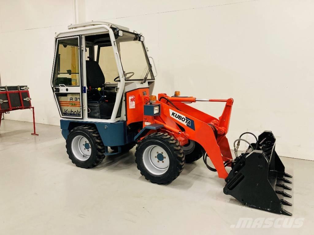 Kubota R 310 Utovarivači na kotačima