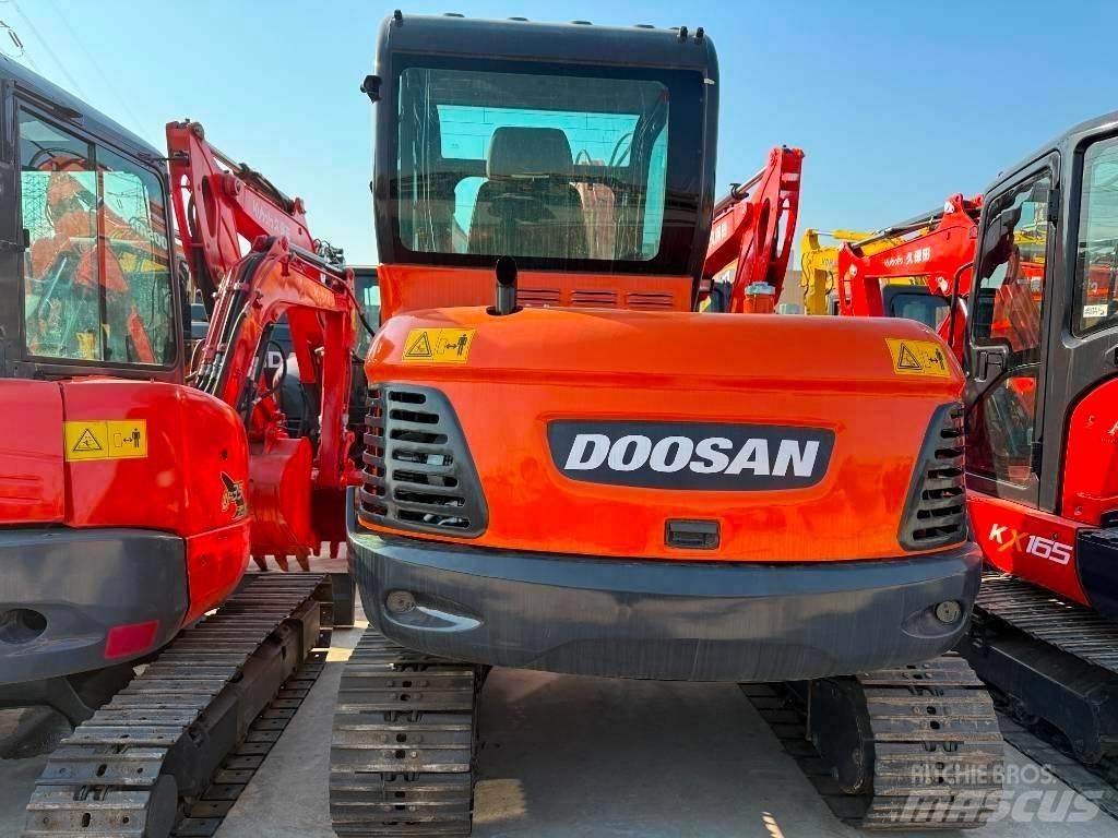 Doosan DX 60 Mini bageri <7t