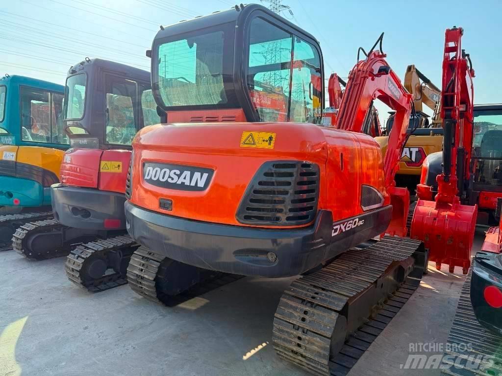 Doosan DX 60 Mini bageri <7t