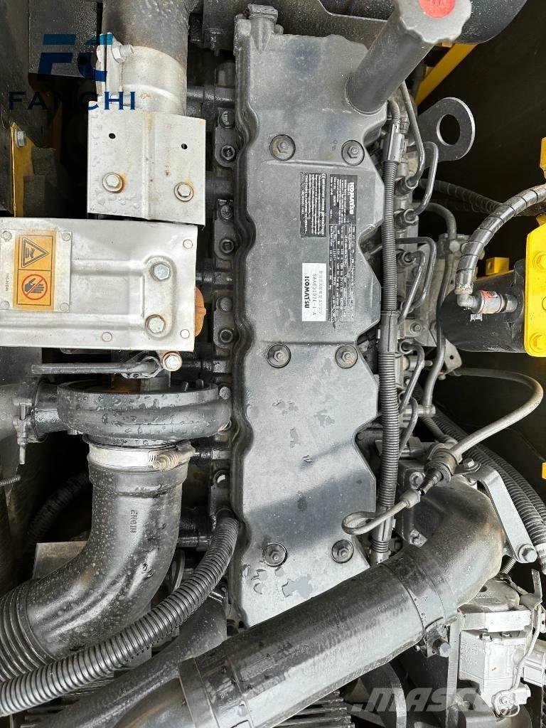 Komatsu 200-8 Bageri gusjeničari