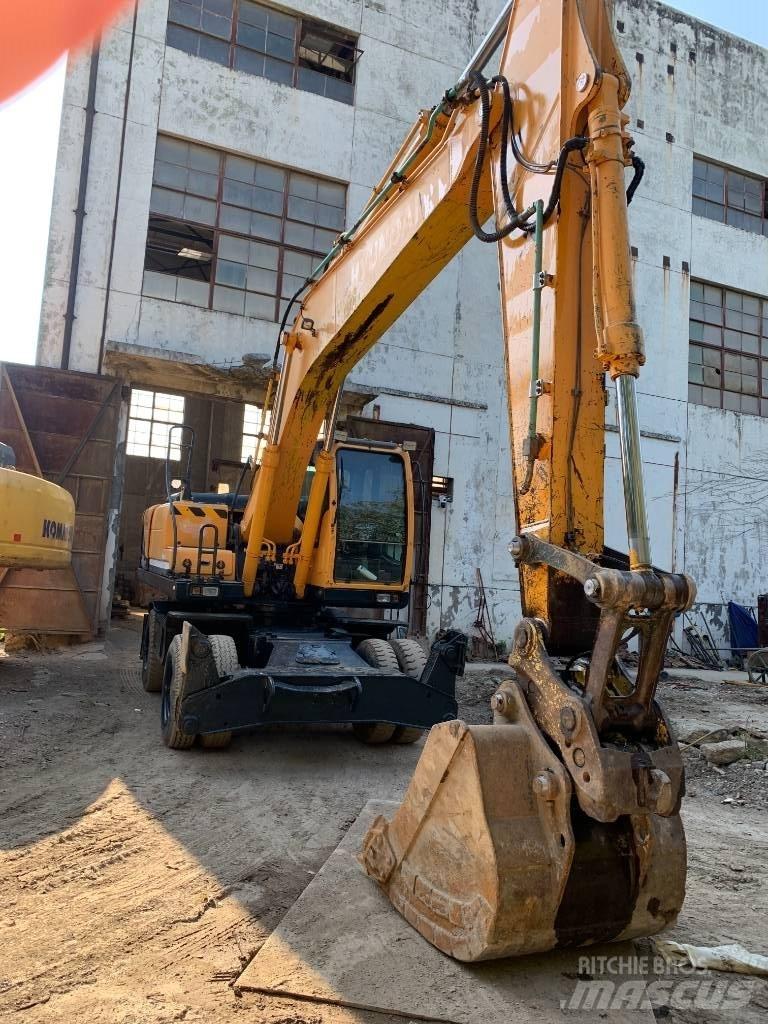 Hyundai R210W-9 Bageri na kotačima