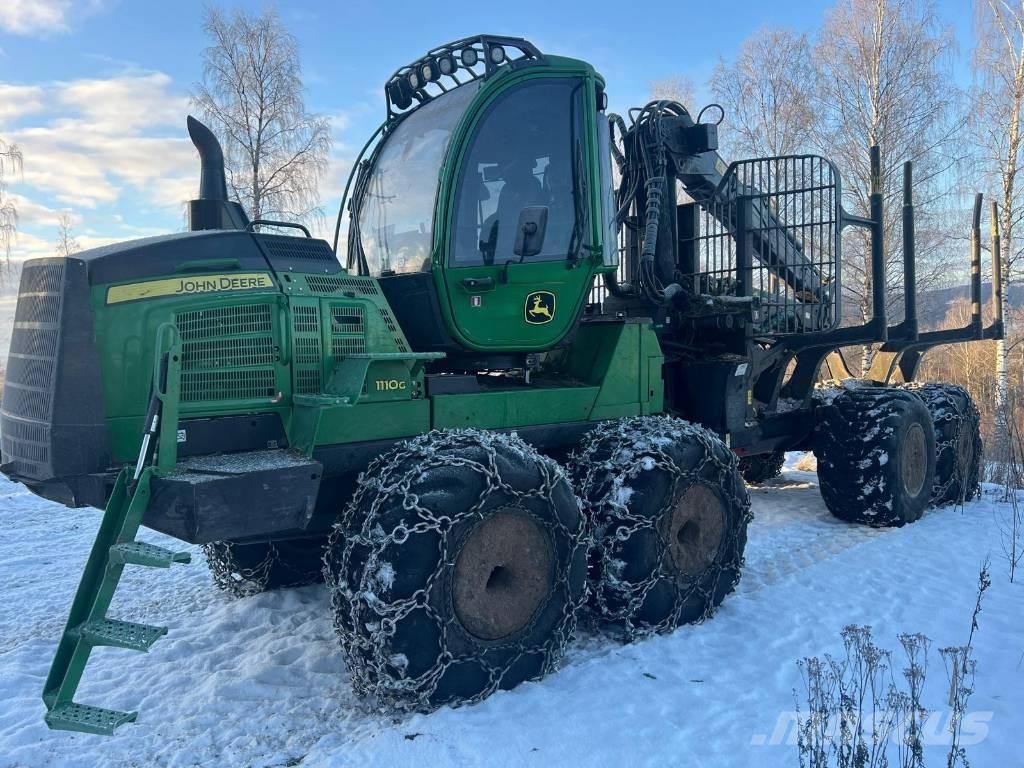 John Deere 1110G Harvarderi