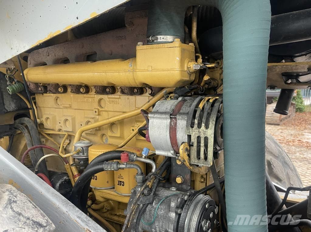 CAT CS 663 E Valjci sa jednim bubnjem