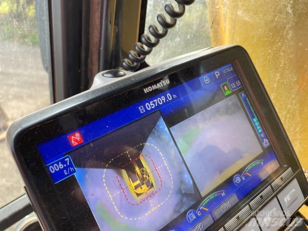 Komatsu PC 138 Bageri gusjeničari
