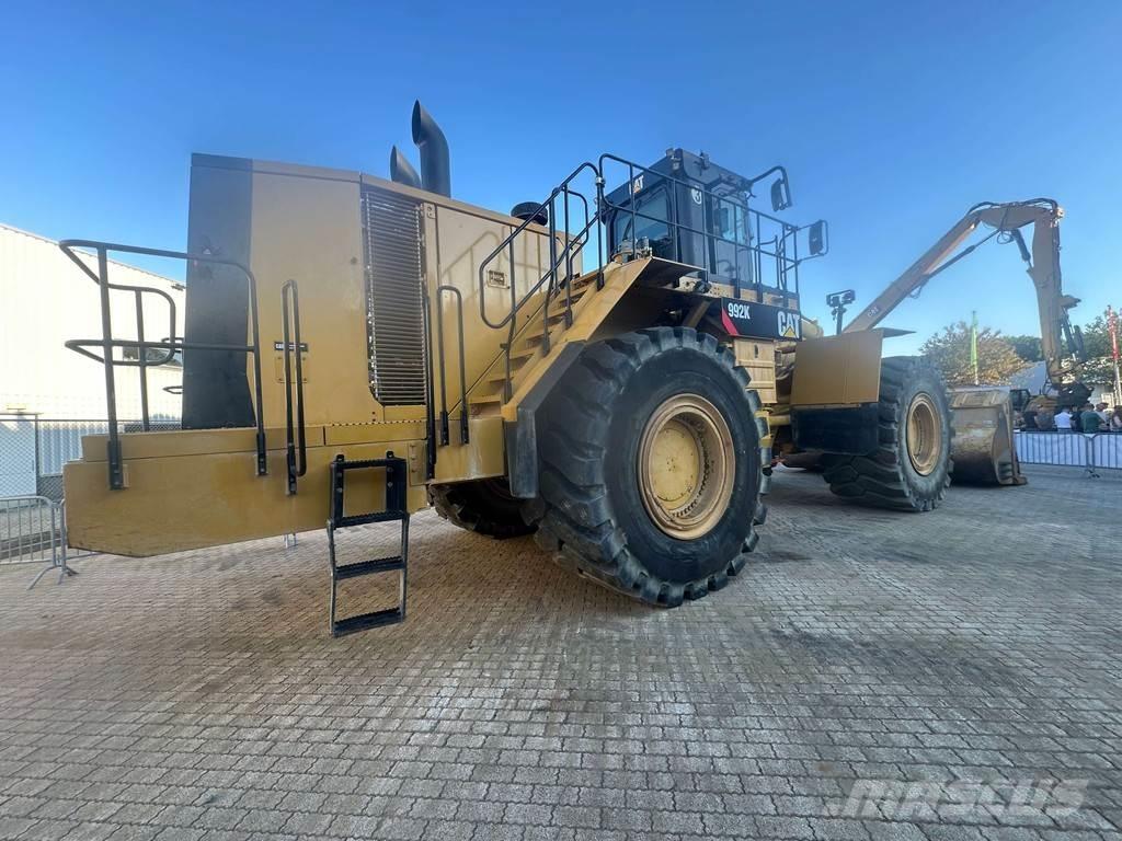 CAT 992K Utovarivači na kotačima