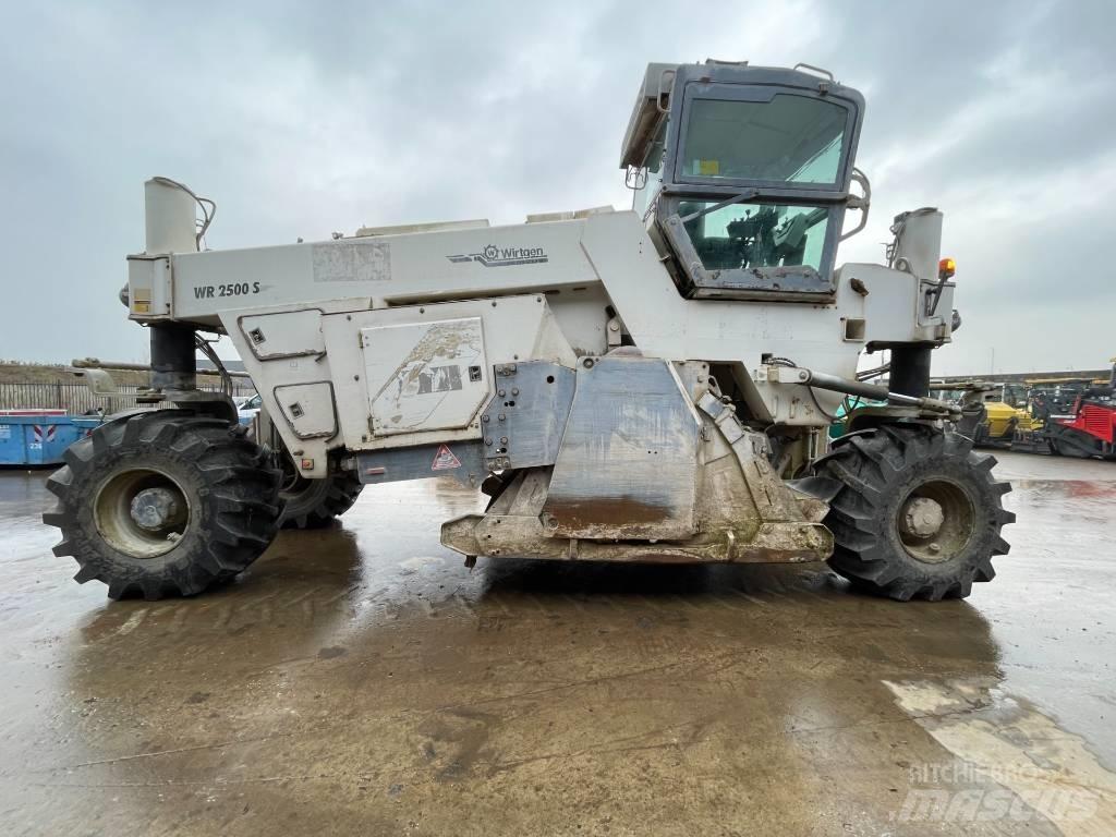 Wirtgen WR 2500S Uređaji za recikliranje asfalta