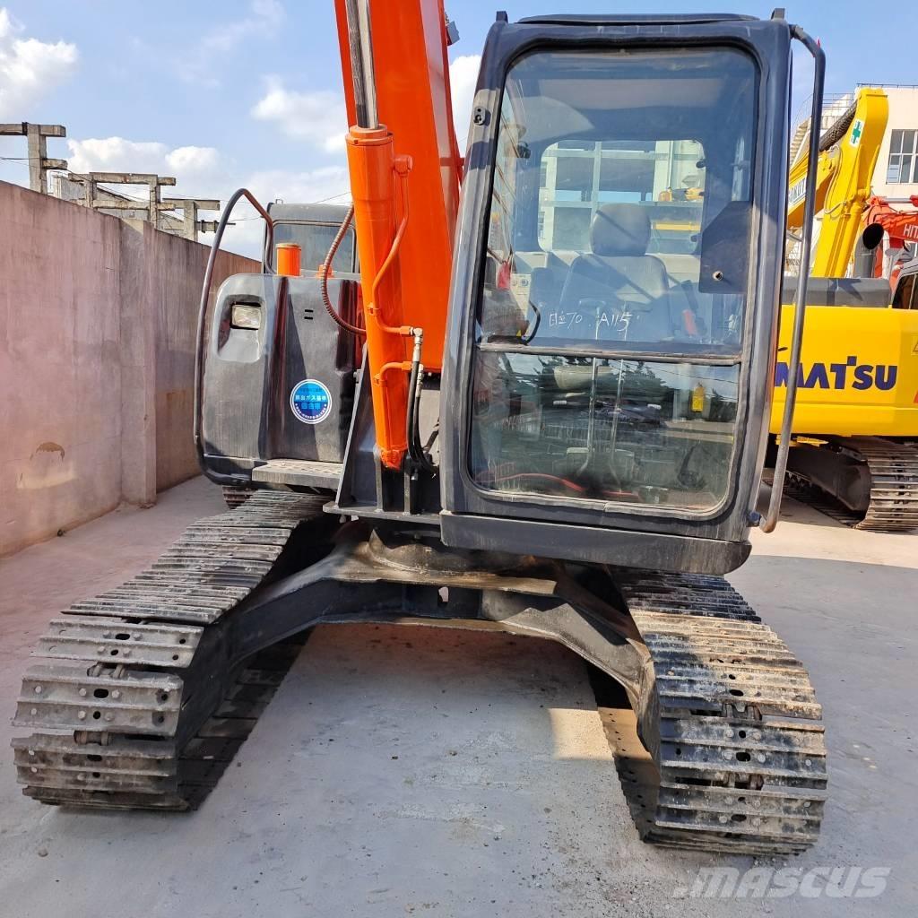 Hitachi ZX 70 Midi bageri 7t – 12t