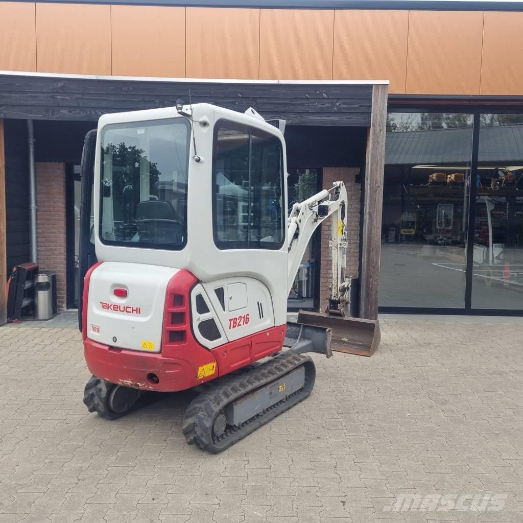Takeuchi TB 216 Mini bageri <7t