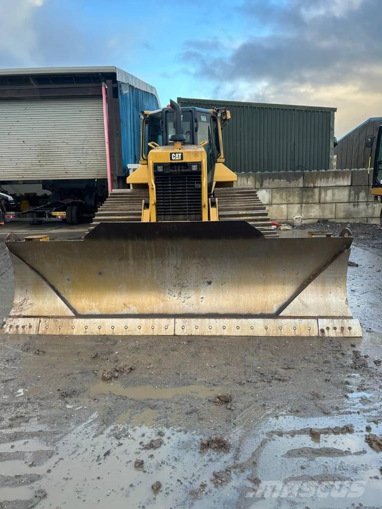 CAT D 6 N LGP Buldožeri gusjeničari