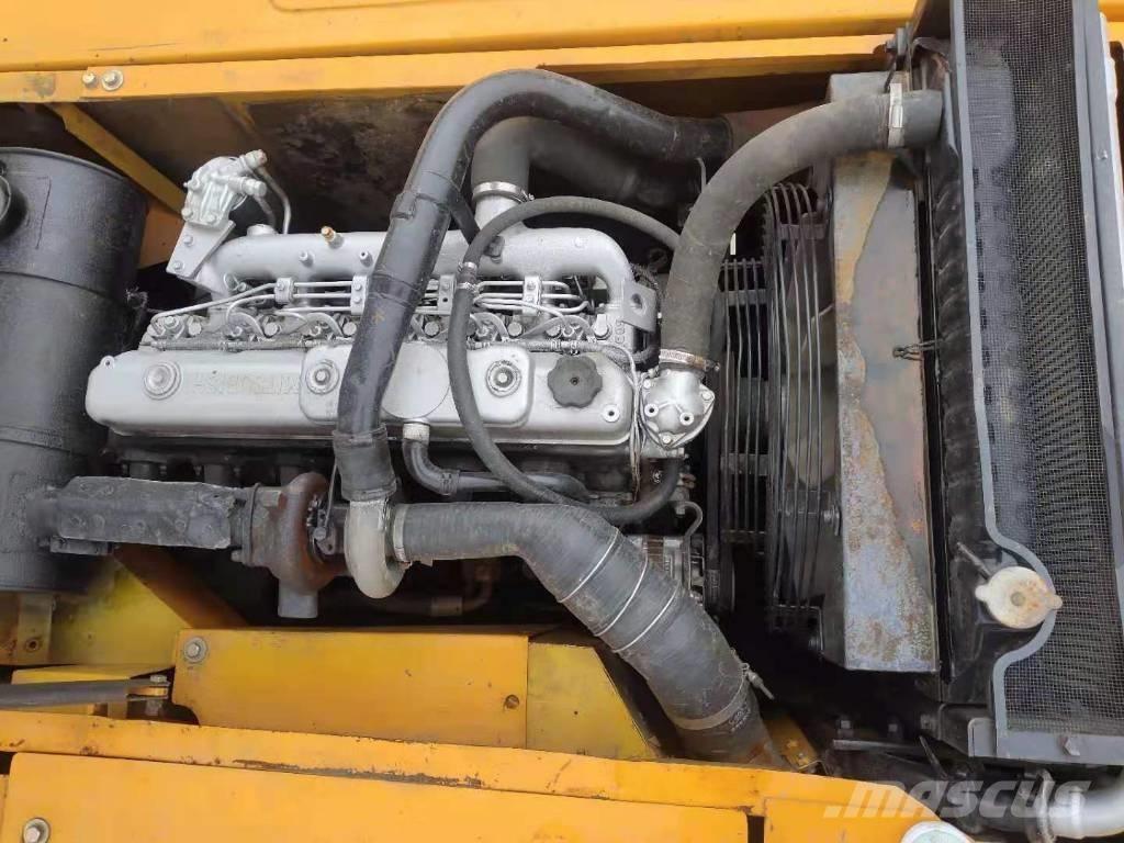 Sany SY 215-9 Bageri gusjeničari