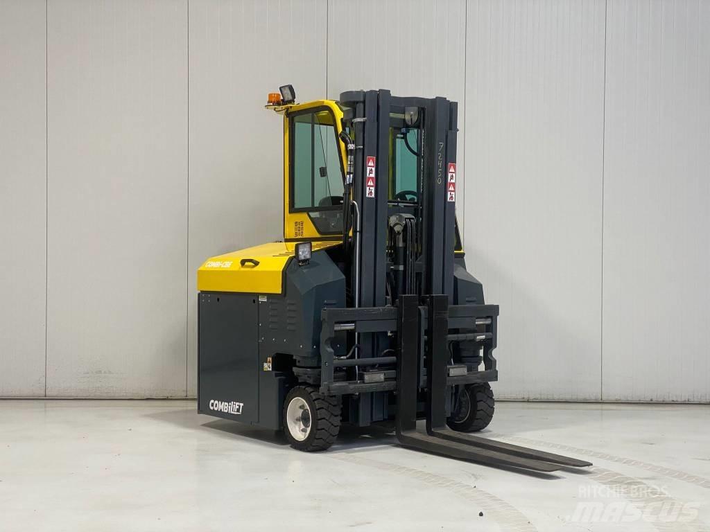 Combilift CBE2500 Viličari sa 4-stranskim dohvatom