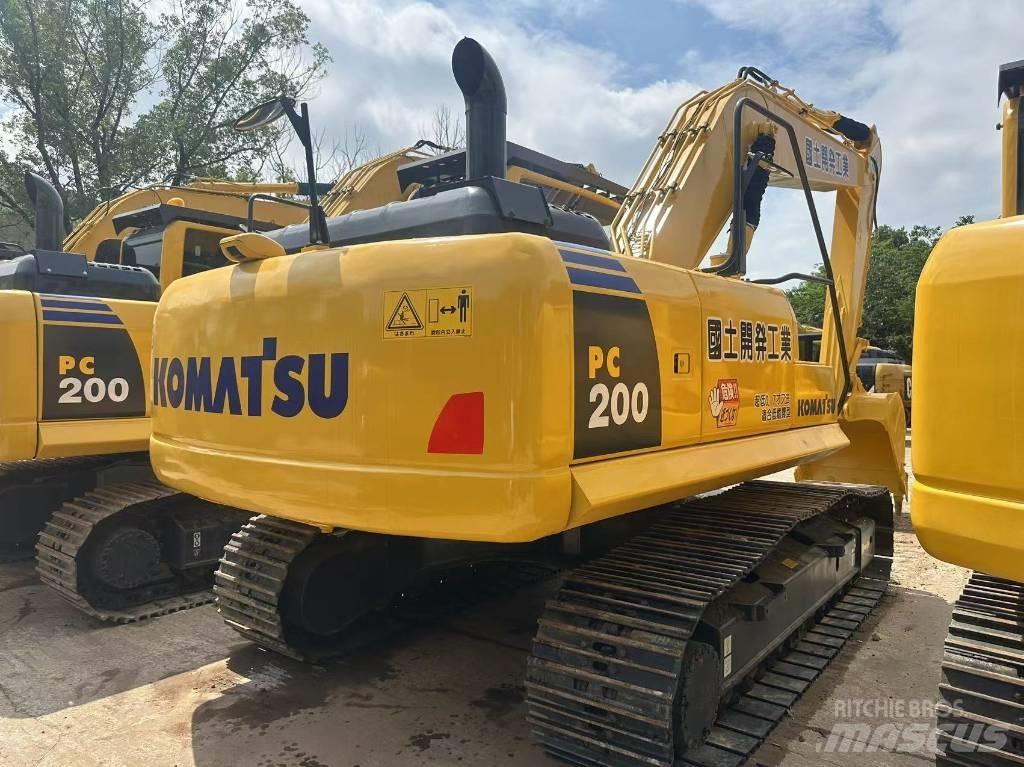Komatsu PC 200 Bageri gusjeničari