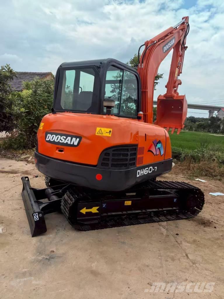Doosan DH 60 Mini bageri <7t