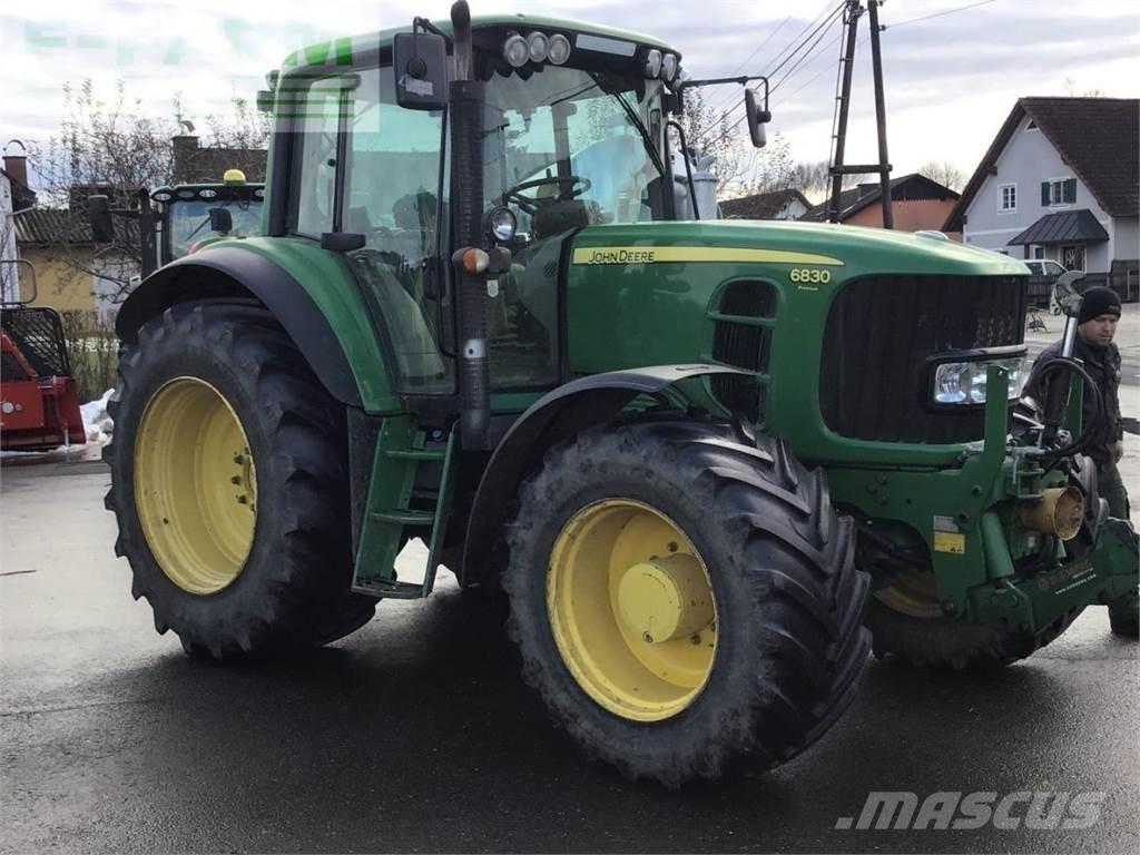 John Deere 6830 Traktori