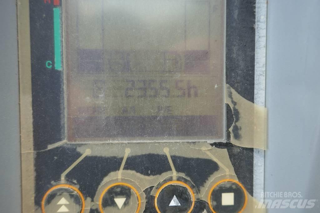 Hitachi ZX55UR-5B Mini bageri <7t