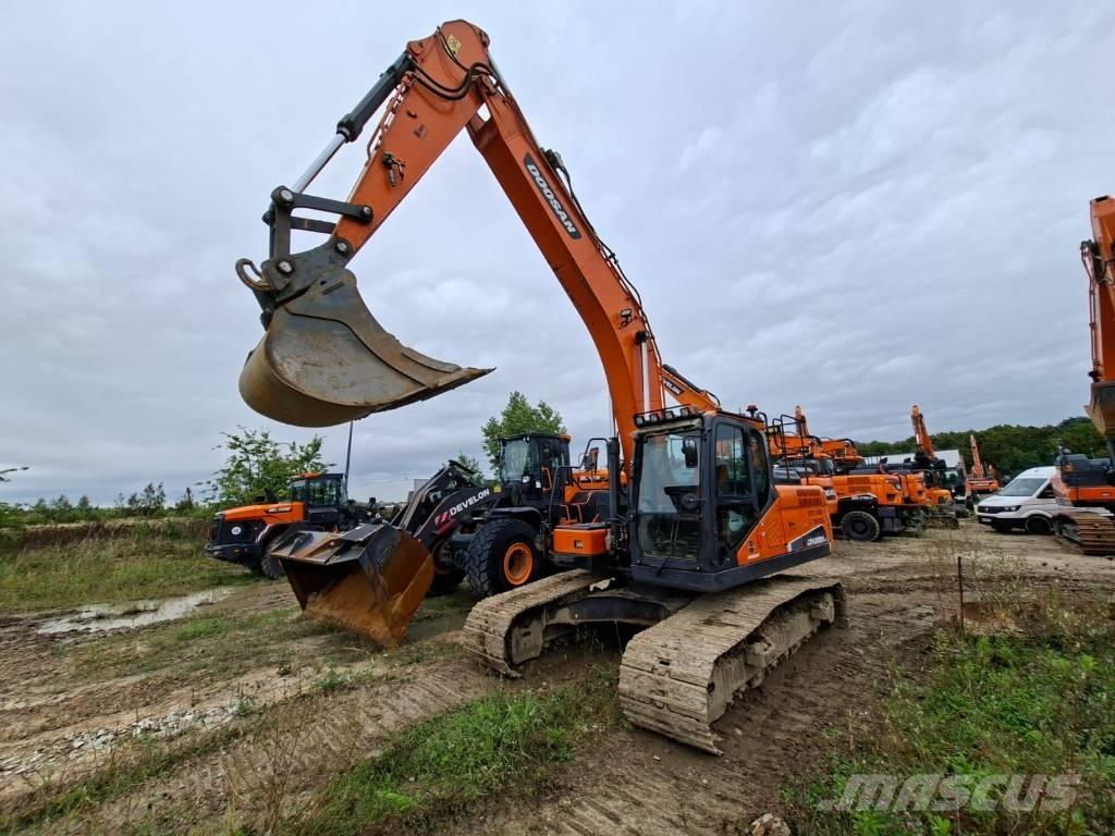 Doosan DX 225 LC-5 Bageri gusjeničari