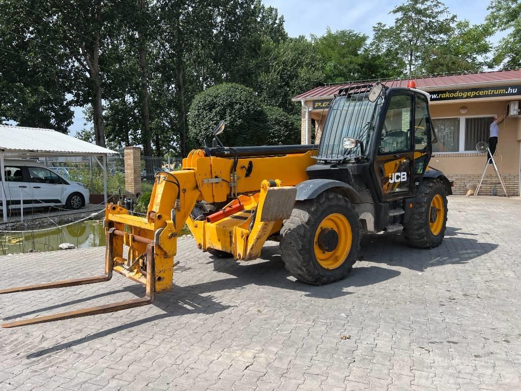 JCB 540-140 Teleskopski viličari