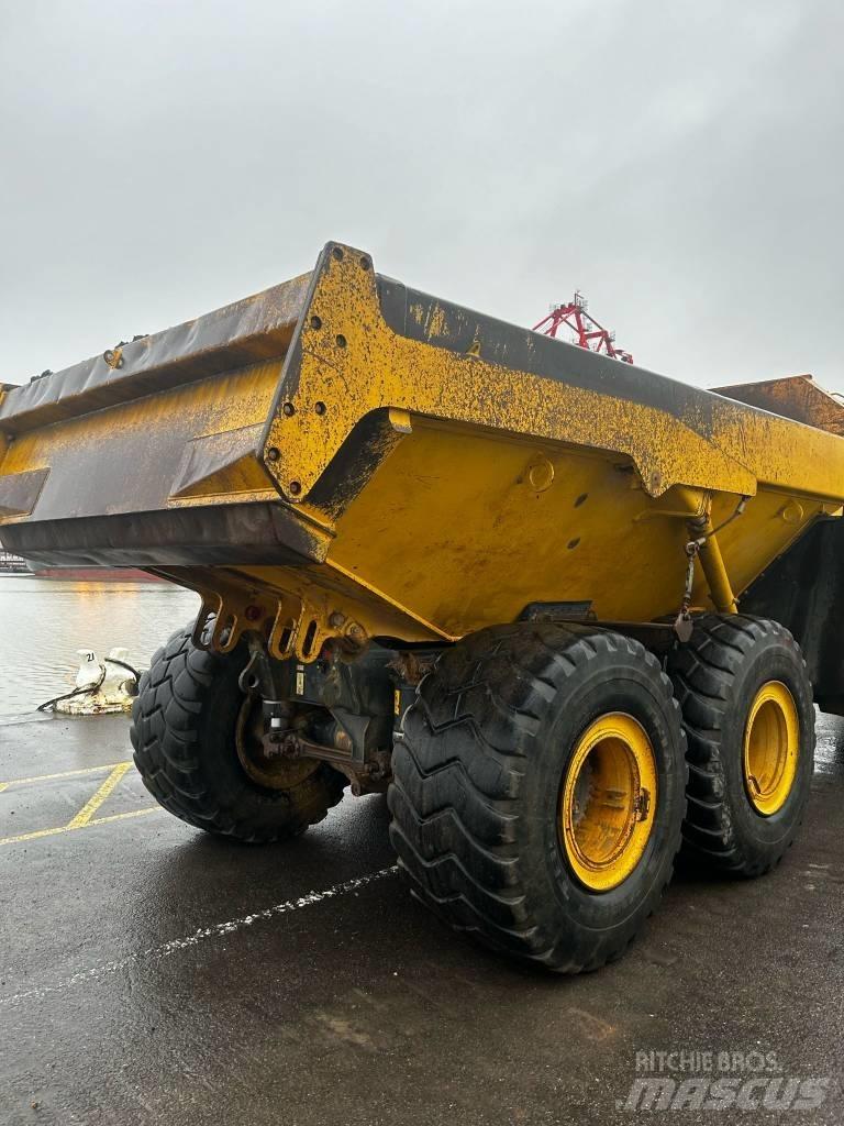 Komatsu HM 300-3 Zglobni demperi