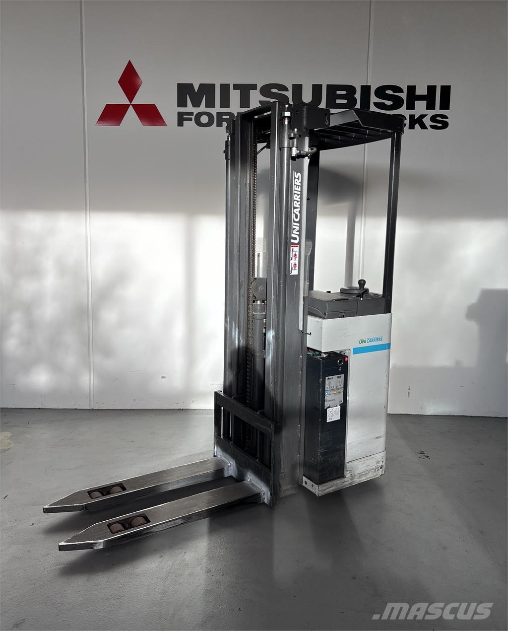 Atlet A160 Samopogonski ručni viličari