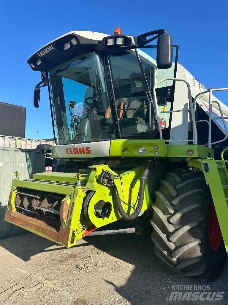 CLAAS Lexion 560 Kombajni