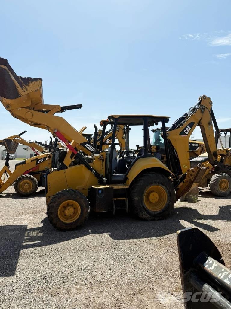 CAT 420 F Utovarni rovokopači