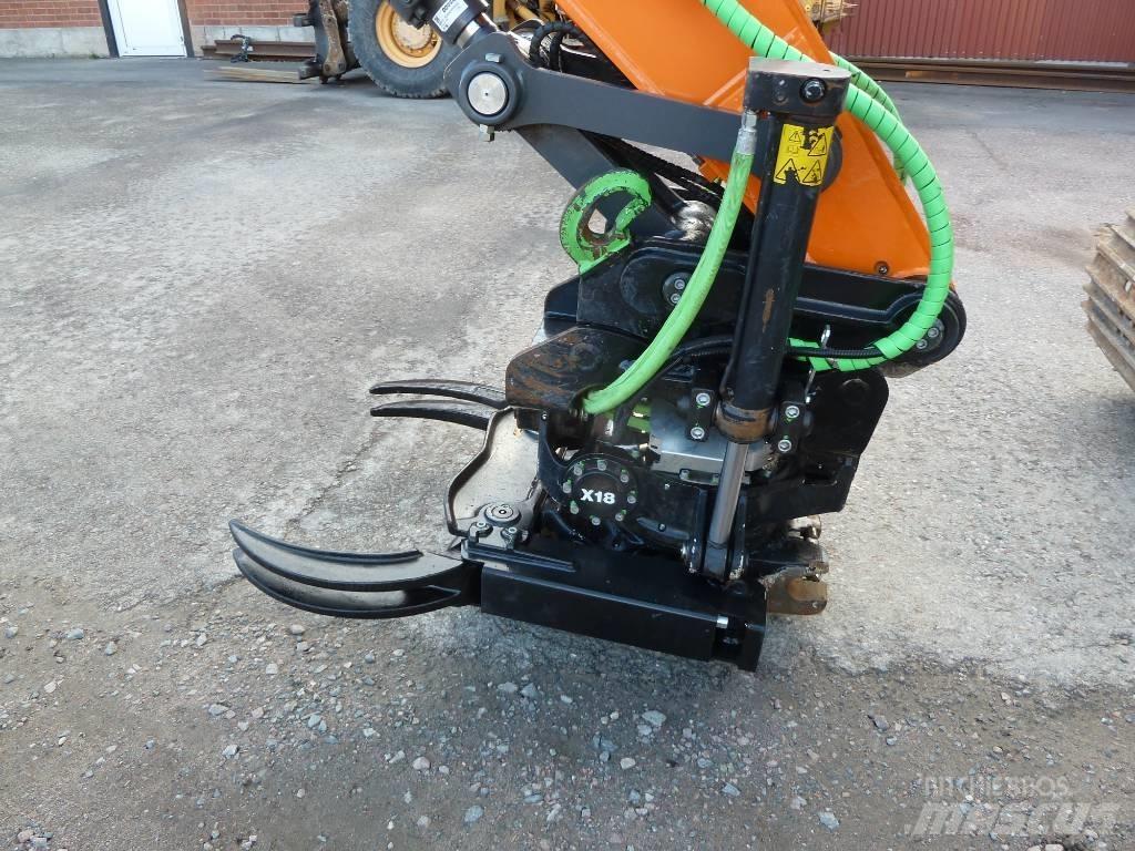 Doosan DX140LC-5 Bageri gusjeničari